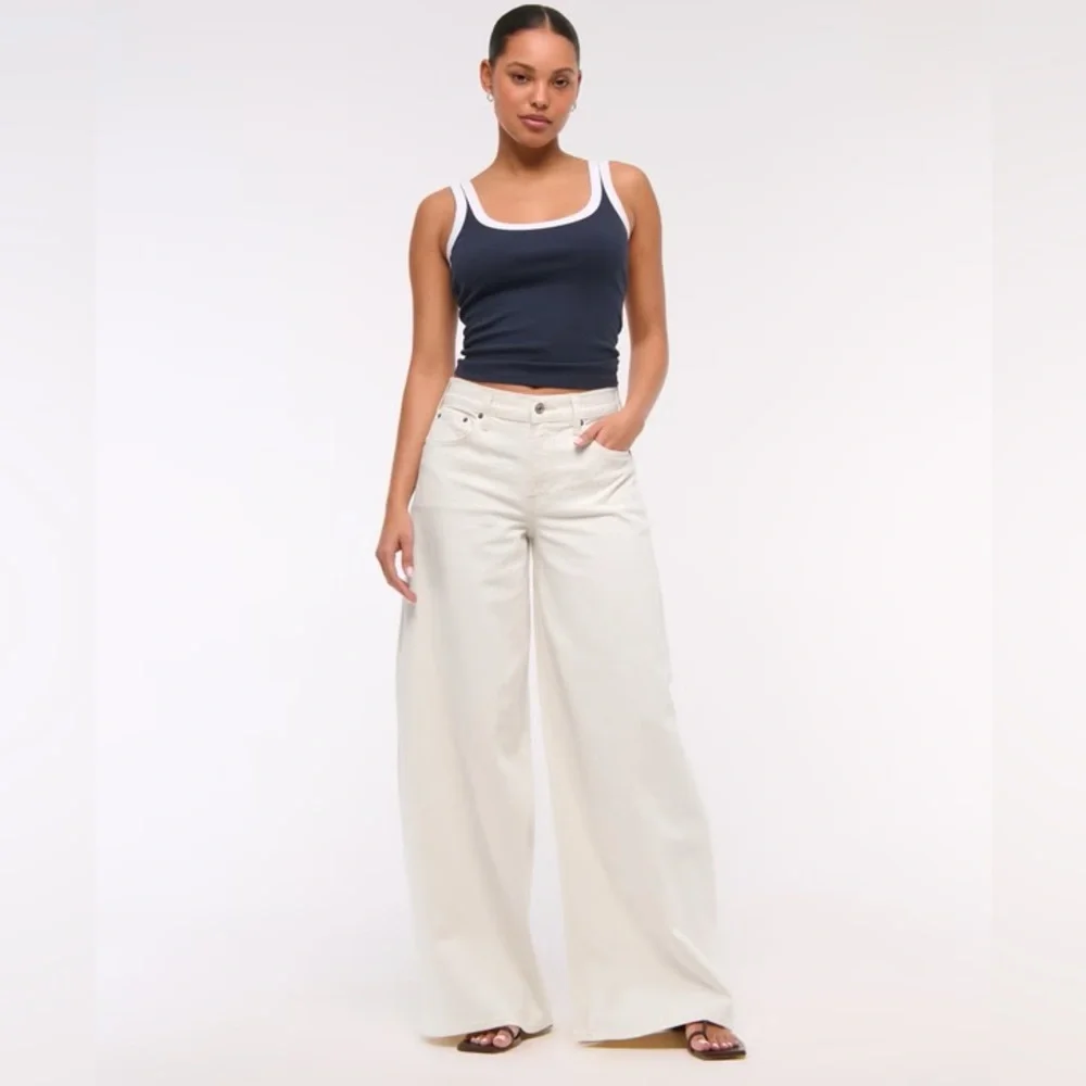 Abercrombie Linen-Blend Ultra Wide Leg Jean